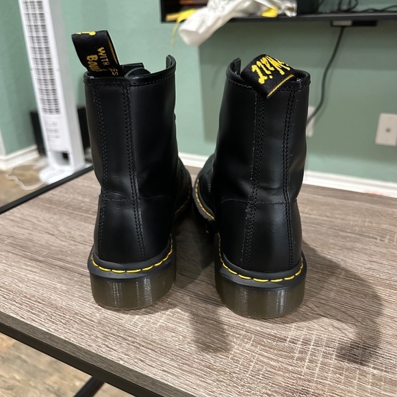 Docs Dr. Martens 1460 (11822) Nappa Leather Lace Up Boots Mens Size 8 - Picture 5 of 9